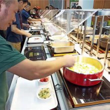 职校食堂承包哪家好-康峰食品送货上门-增城职校食堂承包