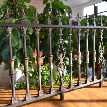 别墅围栏高度别墅外阳台栏杆铝合金护栏多少一米