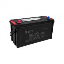 12月3日河南信阳一女子不慎从电瓶车上摔下结果被鲨鱼夹扎破脑袋到医院做了外科缝合治疗缝了9针。4日当天当事人姜梅（化名）告诉极目新闻记者之前看到过此类新闻没想到被自己碰上了。她提醒女性朋友