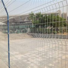 宜昌高速公路护栏网 浸塑护栏网价格 安平优盾道路绿色护栏