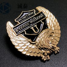 老鹰烤漆胸章定制，活动纪念胸章制作，异形翅膀胸标生产