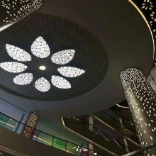 海口酒店大堂定制穿孔图案铝单板 开灯槽孔铝单板 雕花铝单板厂家