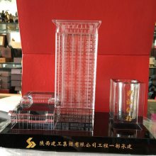 西安水晶工艺品 机器设备内雕水晶 西安水晶纪念品雕刻