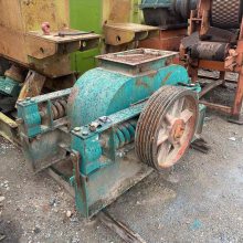 收售400×600对辊 石料破碎对滚机对辊式制砂机 矿用高压辊磨机