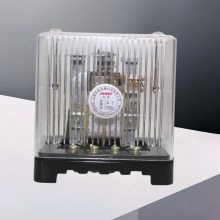 JOSEF约瑟 DJ-132-80CN电压继电器 动作稳定，系数高，防护好