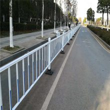 道路广告板护栏 道路隔离护栏 京式交通护栏网