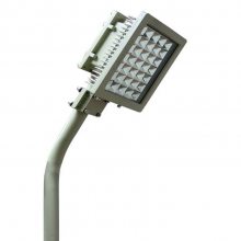 LED防爆灯加油站 应急泛光灯油库LED防爆路灯