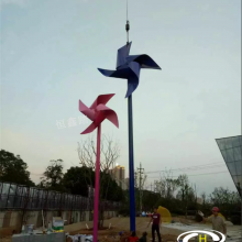 供应公园不锈钢风车雕塑 草坪立杆可转动风车雕塑