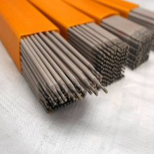 宏泰焊材Ni847镍基焊条大型精锻机锤头表面过渡层堆焊