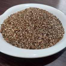 银白色膨胀蛭石 珍珠岩蛭石 保温蛭石 园艺蛭石1-3-8mm