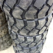 全新品质山东工业叉车轮胎23X9-10龙工叉车轮胎23*9-10 带内胎垫带