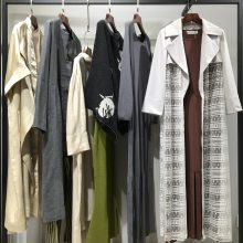原创设计师风格 品牌折扣女装 广州健凡服饰一手货源批发走份