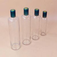 天洪益华玻璃瓶厂家开发定制玻璃核桃油瓶，出口磨砂玻璃核桃油瓶