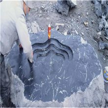 黑山石加工厂家电话 野山石加工基地 良好园林承接黑山石加工制作