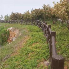 河道边护栏水泥柱 木扶手河道栏杆混凝土栏杆一米 定制仿木栏杆