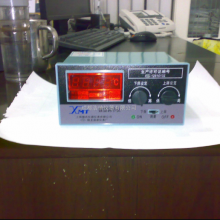 数显式温度调节仪 XMT-122