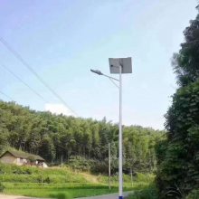 张家口生产太阳能路灯的厂家 墙壁安装led路灯 农村抱箍路灯