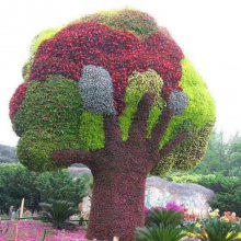 彩虹大树造型的仿真材质花雕高度10米是什么样子的