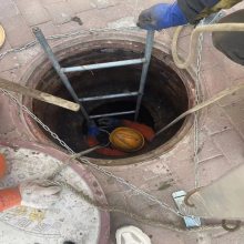 东城区交道口隔油池清理 抽污水井 工业管道清洗价格不一样