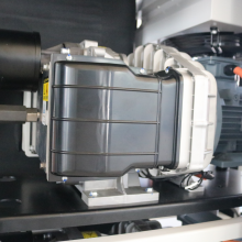 Supply of 4KW/5HP 8bar Oil free Scroll Compressor