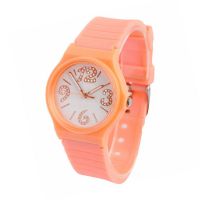 SPIKE钟表厂家定制新款时尚塑胶石英礼品手表