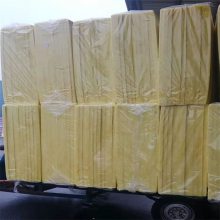 供应华美玻璃棉板 隔热吸音阻燃铝箔玻璃棉 48K50铝箔板
