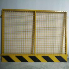 樓層臨邊基坑護(hù)欄 鋼板網(wǎng)電梯安全門 升降機(jī)防護(hù)門