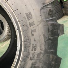 Ӧ̻е̥21L-24 400/70R24 ͷæ̥19.5L-24