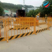 荆州基坑临边防护栏 建筑工地安全警示护栏 道路施工临时护栏网厂家批发