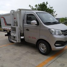 国六长安3方汽油蓝牌挂桶式垃圾车 挂桶垃圾车厂家报价