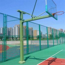 学校篮球场围网 球场护栏网 包塑勾花编织网