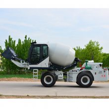 新疆克拉玛依自上料搅拌车 270度旋转搅拌车 2.8方自上料搅拌车