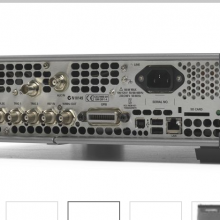 N5183B MXG X 系列微波模拟信号发生器，9 kHz 至 40 GHz