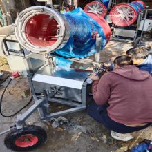 低能耗高效率造雪机 4千瓦移动制雪机 滑雪场雪花喷洒机 飘雪机厂