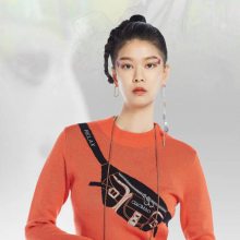 N-one女装类似的相关品牌 ahaus N-one 品牌简介 N-one的创立初衷,是想做一个与众