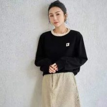 盛依服饰精选碧沁伊人24年春秋时尚卫衣一手女装批发货源