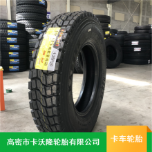 批量供应抗撕裂耐磨橡胶材质825r16全钢轮胎