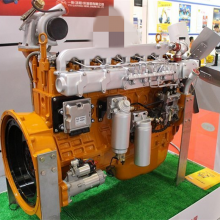 东方红LRC6110T52柴油机 1404拖拉机用103KW发动机