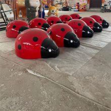 台山公园玻璃钢小品雕塑 红色七星瓢虫雕塑