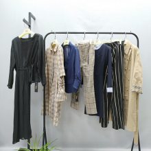 2019新款雪罗拉西树影黛高端羽绒服OL通勤批发品牌折扣库存女装尾货走份