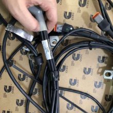 康明斯 K19发动机线束 4970888 陕建机械 CM2000铣刨机