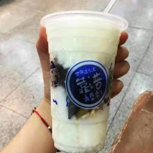 ˫ͰѩһӦ