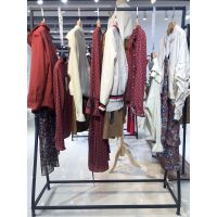 卡嘉茜北京品牌风衣尾货批发 成都女装品牌折扣批发在那里尾货棕色休闲套装