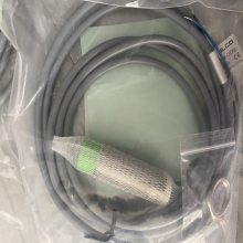 宜科激光测距传感器OSM72-KL20V2BLIU6Q12.8/485全新议价