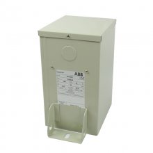 10095522 CLMD43/30KVAR 450V 50HZ ABB