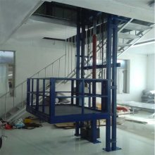 济南英大机械外挂载货电梯 工业升降货梯 靠墙防坠型液压升降货梯