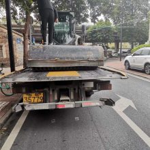 佛山市南海区设备拖运升降平台拖车服务压缩机铲车拖车服务