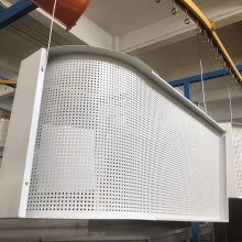 韶关宾馆定制白色冲孔铝单板 2.0厚弧形铝单板厂家