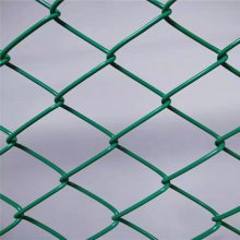 操场防护围栏网 体育场隔离围栏网 围栏网效果图