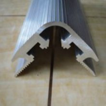 昱麟工厂加工定做各种工业铝型材 异型高难度挤压铝制品